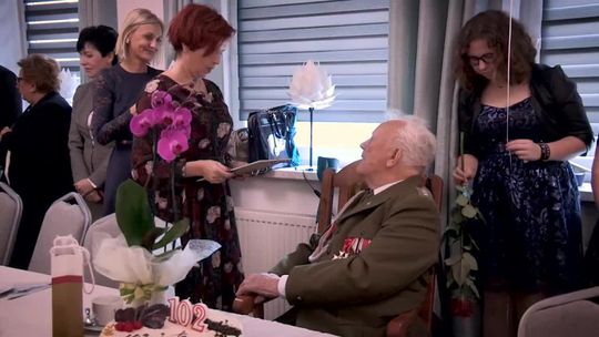 102 lecie urodzin mieszkańca Cybinki 102 lecie urodzin mieszkańca Cybinki