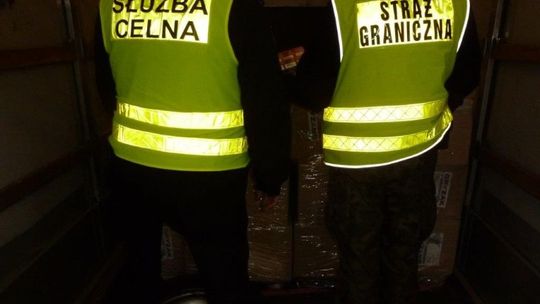 306 tysięcy złotych z gryzakami dla psów? [ZDJĘCIA]