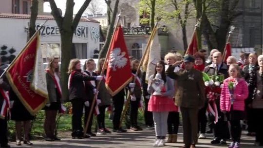 76 LAT OD ZBRODNI KATYŃSKIEJ 76 LAT OD ZBRODNI KATYŃSKIEJ