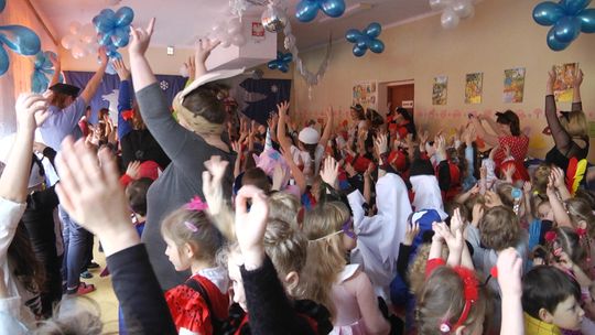 Bal karnawałowy w Jarzębince 