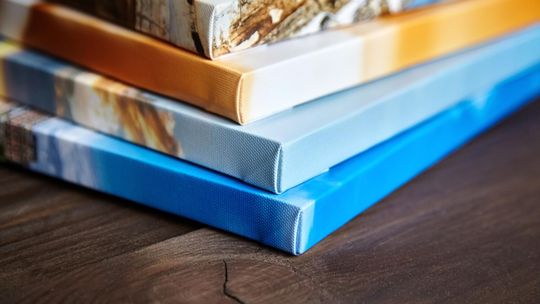 Dlaczego warto drukować książki w twardej oprawie?