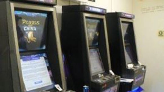 DZIAŁANIA ANTYHAZARDOWE I 18 NIELEGALNYCH AUTOMATÓW DO GIER