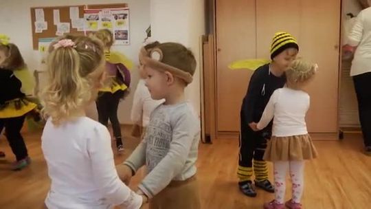 DZIEŃ PRZEDSZKOLAKA W KRAINIE RADOŚCI