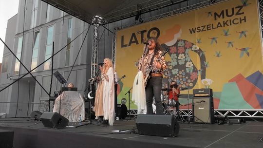 Fleetwood Mac w młodym wydaniu – The Gołd Dust na Scenie Młodych