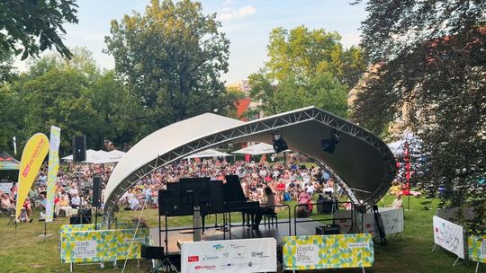 Fortepianowy wieczór w wykonaniu Macieja Smoląga w ramach Klasyki bez Granic