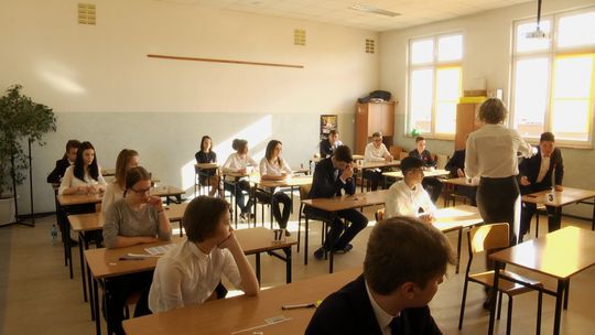 GIMNAZJALIŚCI ROZPOCZĘLI TESTY GIMNAZJALNE 