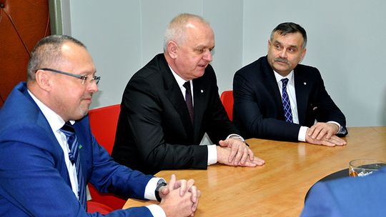 Gmina Słubice stara się o kupno terminala w Świecku Gmina Słubice stara się o kupno terminala w Świecku