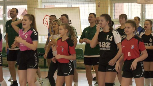 Handball z Wąsem, czyli Integracyjny Turniej UKS Jedynki Słubice! 