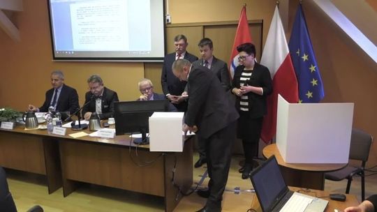 II Sesja Rady Powiatu Słubickiego II Sesja Rady Powiatu Słubickiego