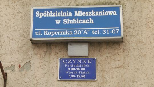 Interwencja policji pod SM. Monika Murańka nie została wpuszczona do budynku