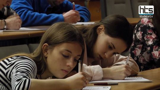 IX Dyktando Słubickie w Collegium Polonicum w Słubicach IX Dyktando Słubickie w Collegium Polonicum w Słubicach