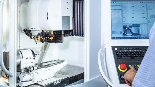 Jak przygotować się do leasingu maszyn CNC?