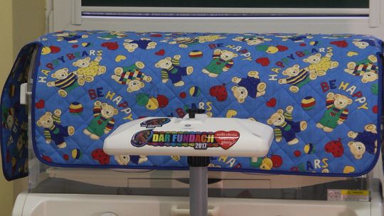 Jerzy Owsiak podsumowując poprzedni i obecny rok WOŚP wyposaża niemal wszystkie oddziały pediatryczne w Polsce.