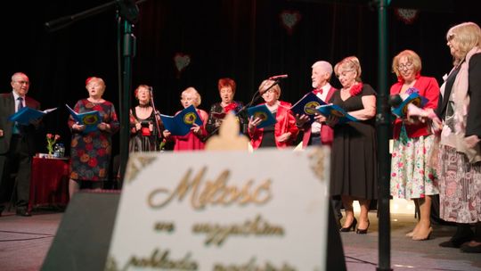 Kabaret Bakalaret - Oblicza miłości w Świebodzińskim Domu Kultury