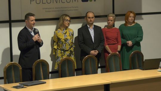 Konflikt - Adwokat, Prokurator czy Mediator? - Spotkanie z młodzieżą w Collegium Polonicum. Konflikt - Adwokat, Prokurator czy Mediator? - Spotkanie z młodzieżą w Collegium Polonicum.