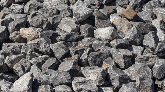 Kontenery na gruz - gdzie je wynająć?