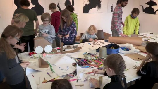 Kosmiczne ferie w Galerii OKNO