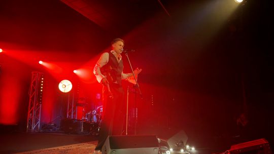 Maciej Zakościelny muzycznie w Planetarium Wenus