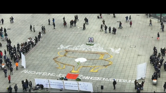 Manifestacja w Berlinie dotycząca wolności wiary.