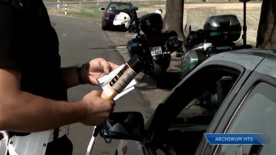 MIMO ZAOSTRZENIA PRZEPISÓW KIEROWCY W 2015 ROKU NIE JEŹDZILI BEZPIECZNIEJ. MIMO ZAOSTRZENIA PRZEPISÓW KIEROWCY W 2015 ROKU NIE JEŹDZILI BEZPIECZNIEJ.