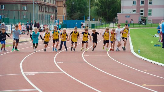 Młodzi lekkoatleci rywalizowali na stadionie w Międzyrzeczu