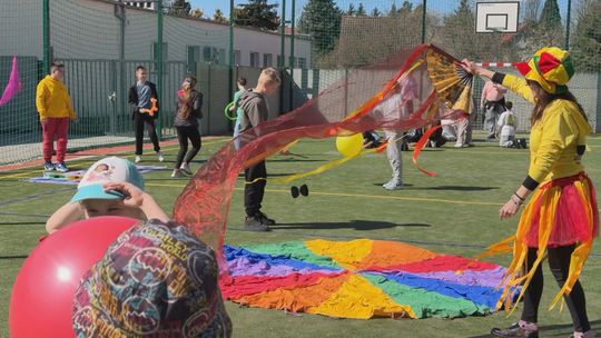 Muzyka, ruch i zabawa, czyli Dzień Cyrku w Społecznej Szkole Muzycznej w Słubicach