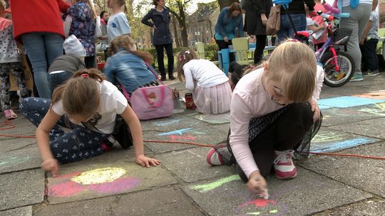 NA NIEBIESKO DLA AUTYZMU - FESTYN RODZINNY 
