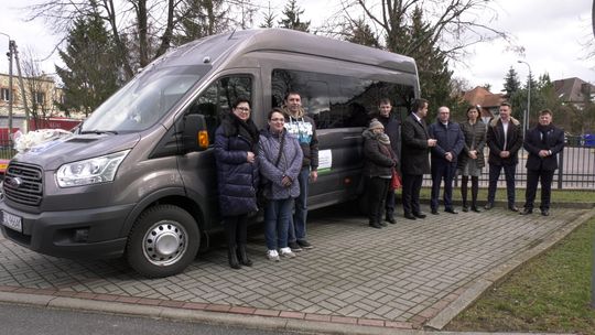 Nowy bus dla Warsztatu Terapii Zajęciowej w Żabicach