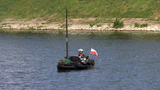 Odrzańska wyprawa kajakiem Tadeusza Kluka 