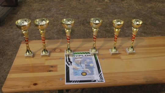 PIERWSZY TURNIEJ DEBLA W GÓRZYCY