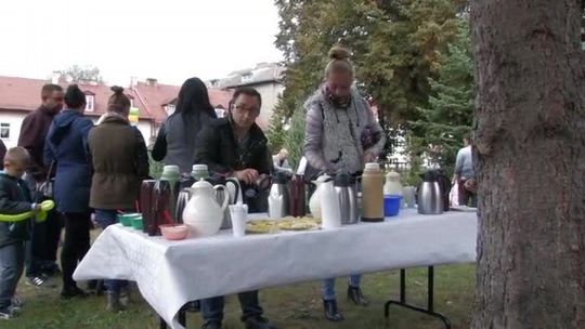 PIKNIK JESIENNY W PRZEDSZKOLU MIŚ USZATEK 