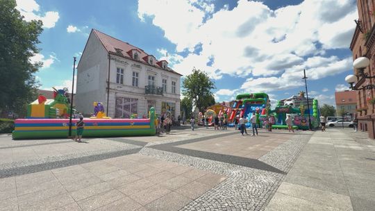 Plac Ratuszowy w Rzepinie zamienił się w centrum dziecięcej radości
