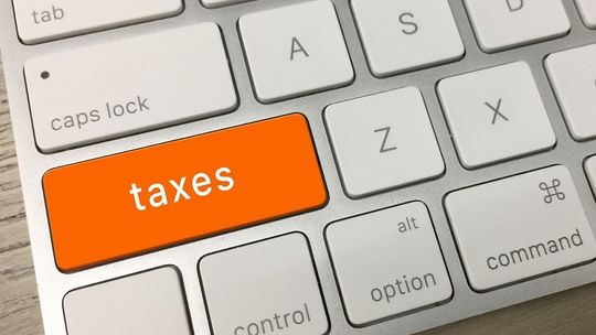 Podatek roczny szybko  i sprawnie