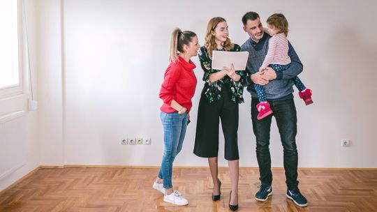 Pokolenie 20- i 30-latków zmienia rynek mieszkań. Najważniejsze: czy ich stać