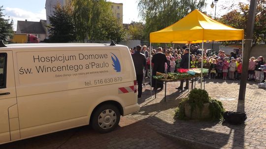 Pola Nadziei - kolejny rok kontynuacji wspaniałej akcji daru serca Pola Nadziei - kolejny rok kontynuacji wspaniałej akcji daru serca