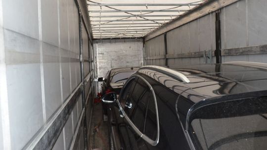 PONAD MILION ZŁOTYCH W CIĘŻARÓWCE [aktualizacja materiału] VIDEO