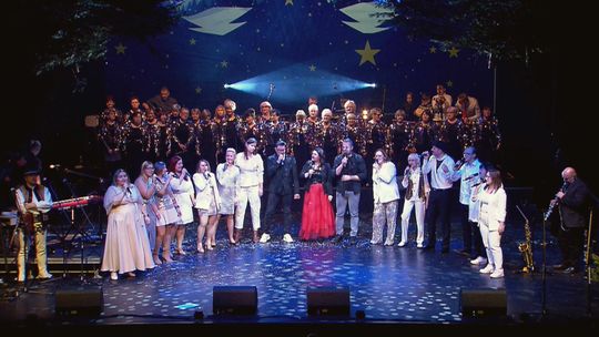 Preludium Bożonarodzeniowe 2025 - blisko 200 artystów z Słubic i Frankfurtu wystąpiło w Kleist Forum