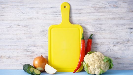 Profesjonalne deski do krojenia - czym różnią się od domowych?