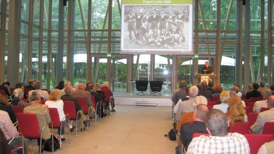 Promocja słubickiego stadionu na międzynarodowej konferencji Promocja słubickiego stadionu na międzynarodowej konferencji
