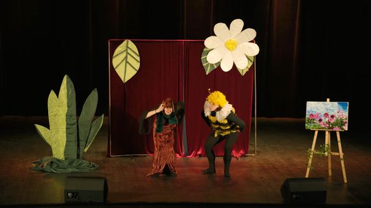 Przedstawienie teatralne na zakończenie ferii w Skwierzynie Przedstawienie teatralne na zakończenie ferii w Skwierzynie