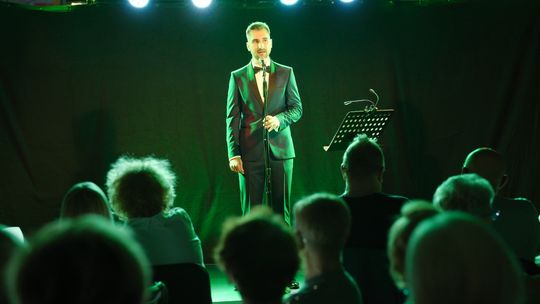 Recital Sebastiana Popiela w Świebodzińskim Domu Kultury Recital Sebastiana Popiela w Świebodzińskim Domu Kultury