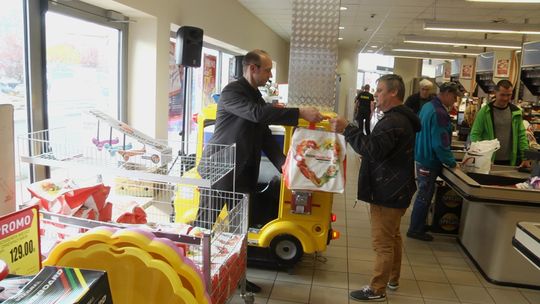 REOTWARCIE SUPERMARKETU INTERMARCHE 