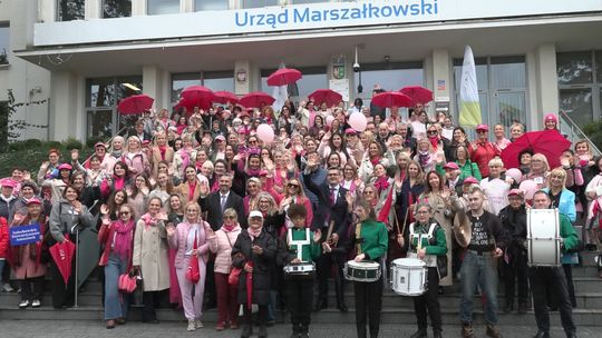 Różowy Marsz dla zdrowia kobiet w Zielonej Górze