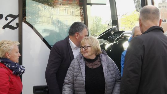 SENIORZY WRÓCILI ZE ZDROWOTNEJ WYCIECZKI