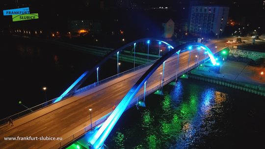 Słubice - Frankfurt nocna iluminacja łącząca dwumiasto w jakości 4K