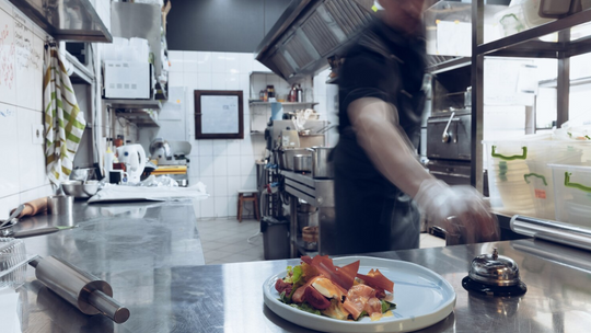 Smaki tureckie w stolicy polski - gastronomiczne odkrycia