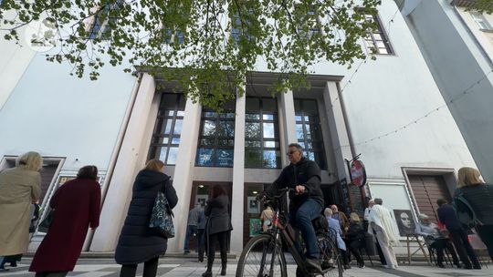 Spektakl „Żar” na scenie Lubuskiego Teatru podczas Zielonogórskich Spotkań Artystycznych