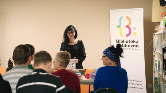 Świąteczne motywy we współczesnej polskiej powieści - spotkanie DKK w Międzyrzeczu Świąteczne motywy we współczesnej polskiej powieści - spotkanie DKK w Międzyrzeczu