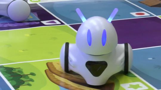 Szkoła Podstawowa w Ośnie uczy za pomocą robotów! 