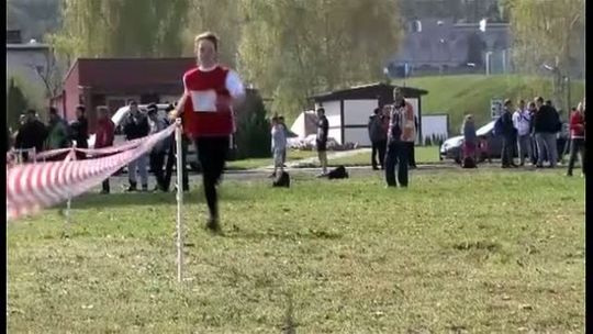 SZTAFETOWE BIEGI PRZEŁAJOWE SZTAFETOWE BIEGI PRZEŁAJOWE